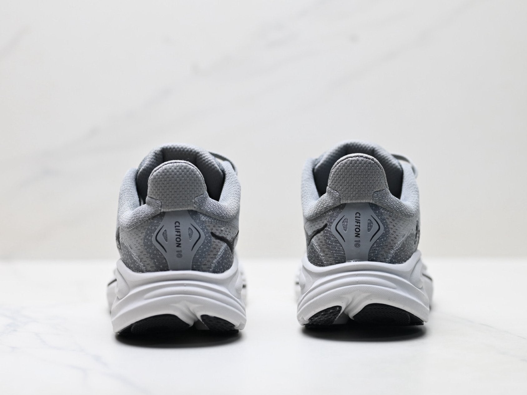 HOKA Clifton 10 Men's Road Running Shoes