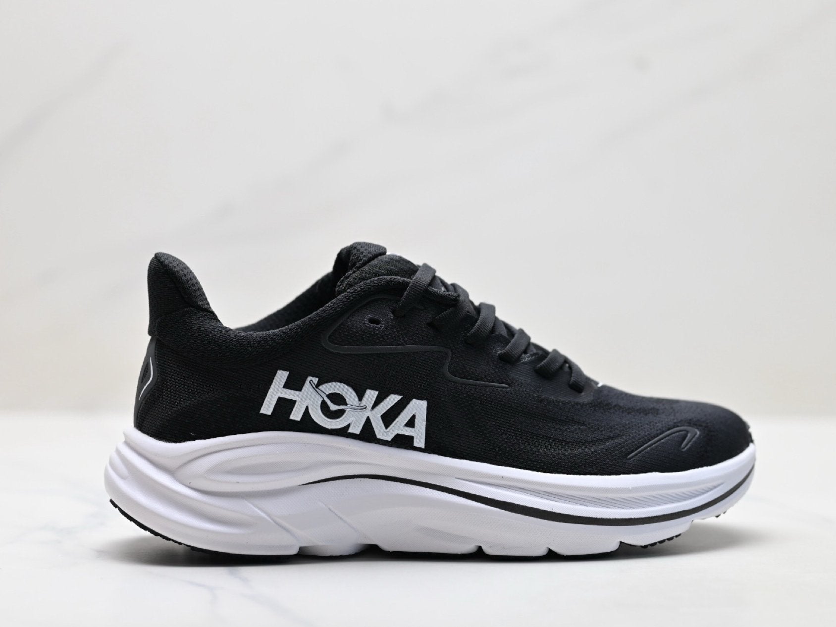 HOKA Clifton 10 Men's Road Running Shoes