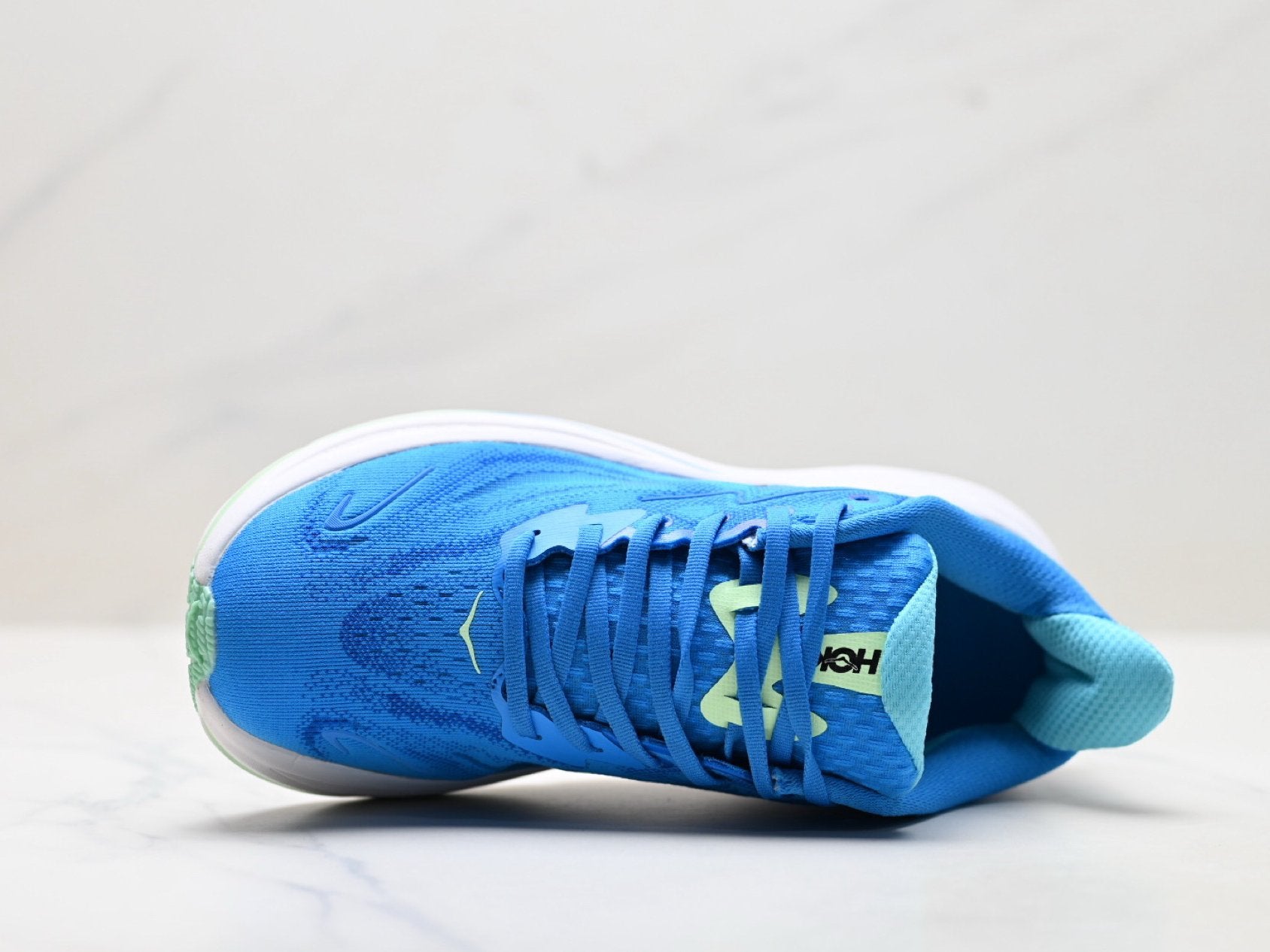 HOKA Clifton 10 Men's Road Running Shoes