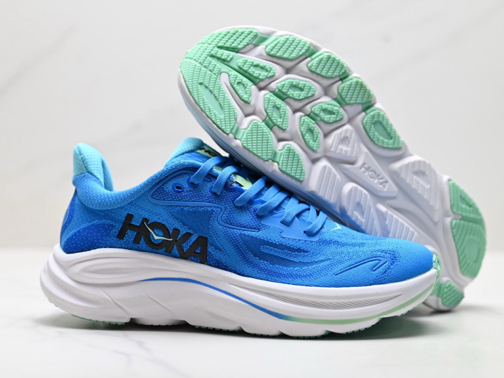 HOKA Clifton 10 Men's Road Running Shoes