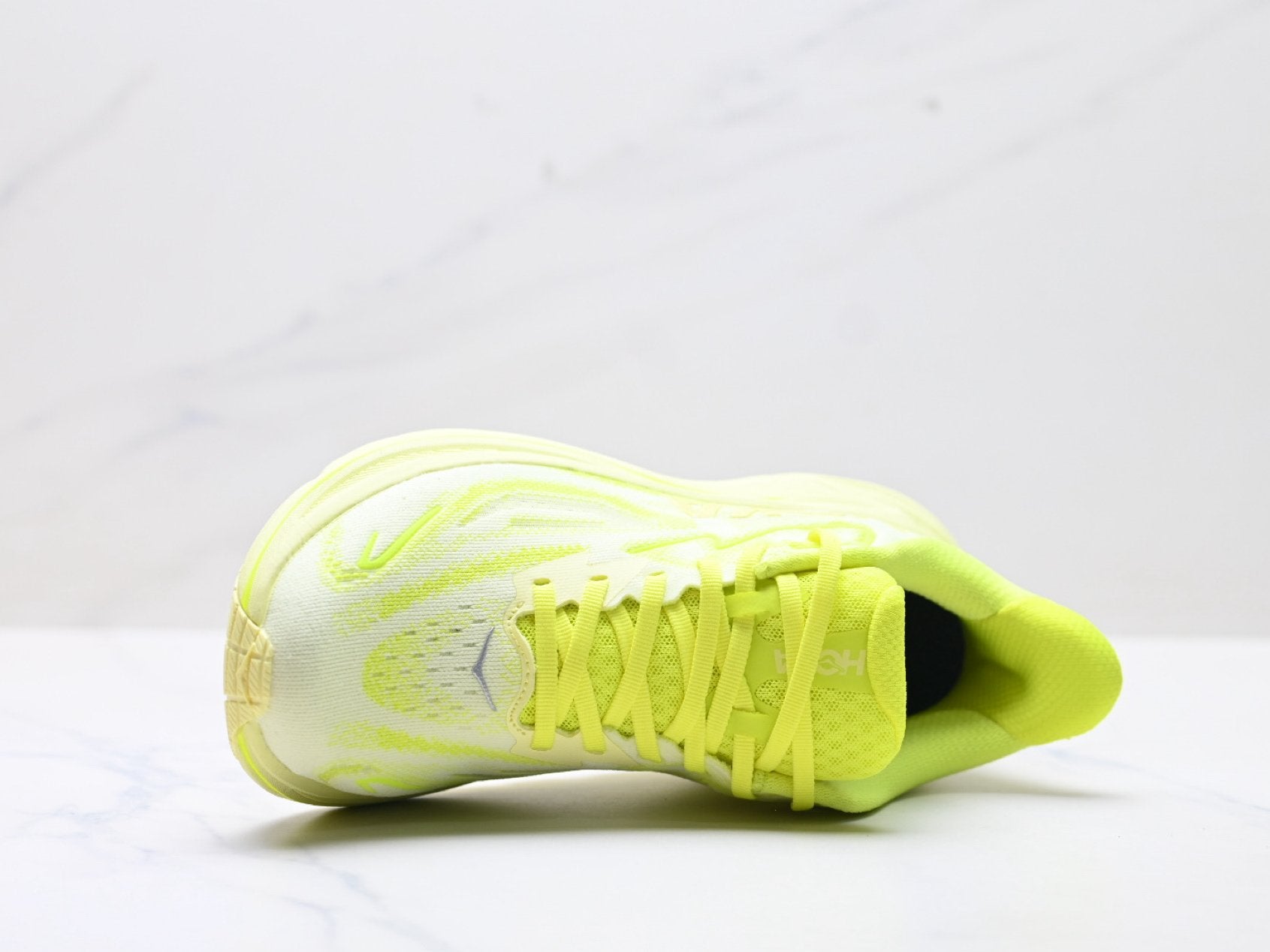 HOKA Clifton 10 Men's Road Running Shoes