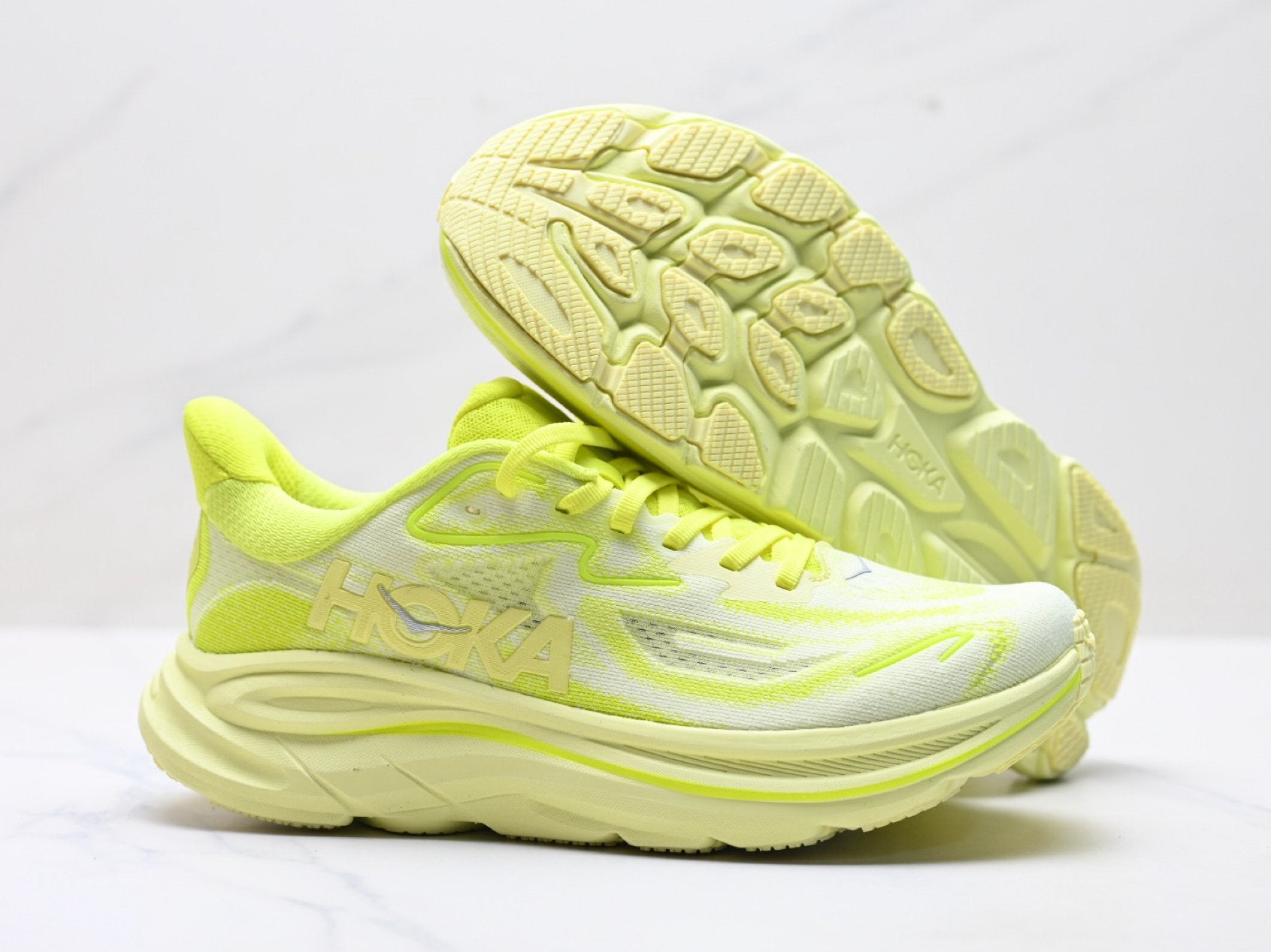 HOKA Clifton 10 Men's Road Running Shoes