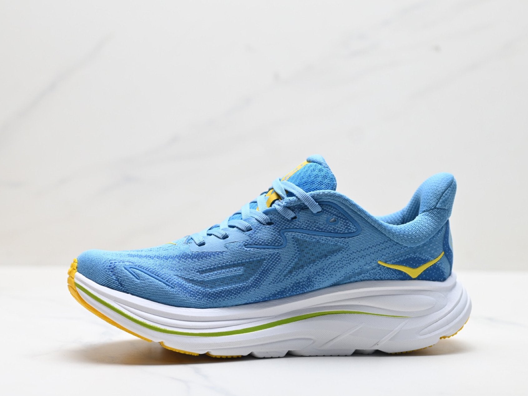 HOKA Clifton 10 Men's Road Running Shoes