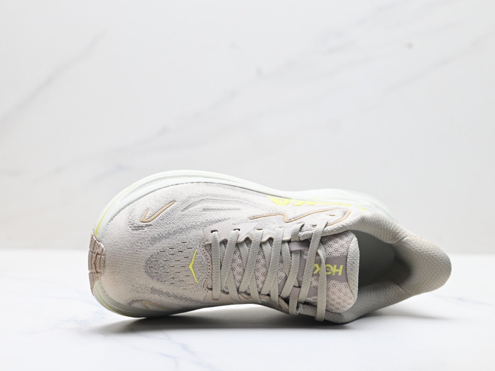 HOKA Clifton 10 Men's Road Running Shoes