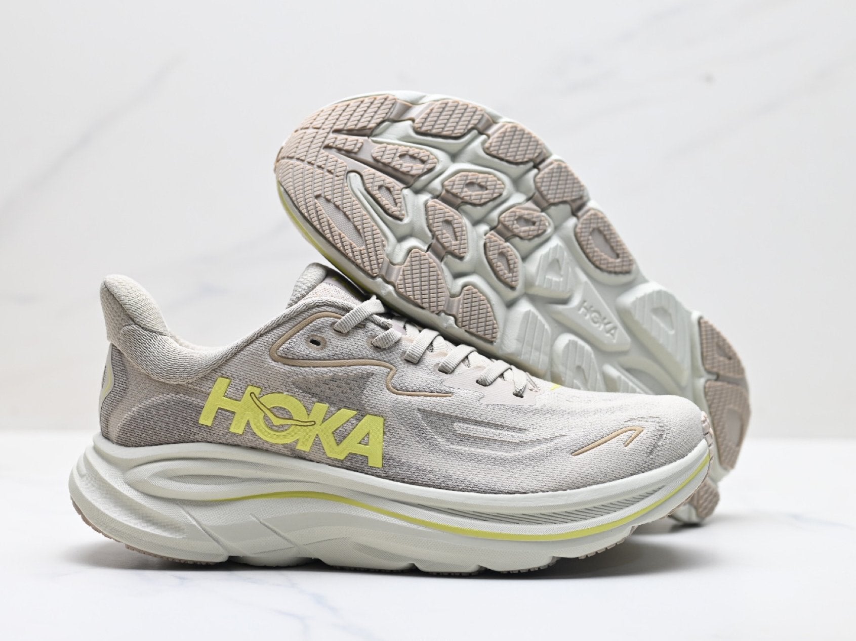 HOKA Clifton 10 Men's Road Running Shoes