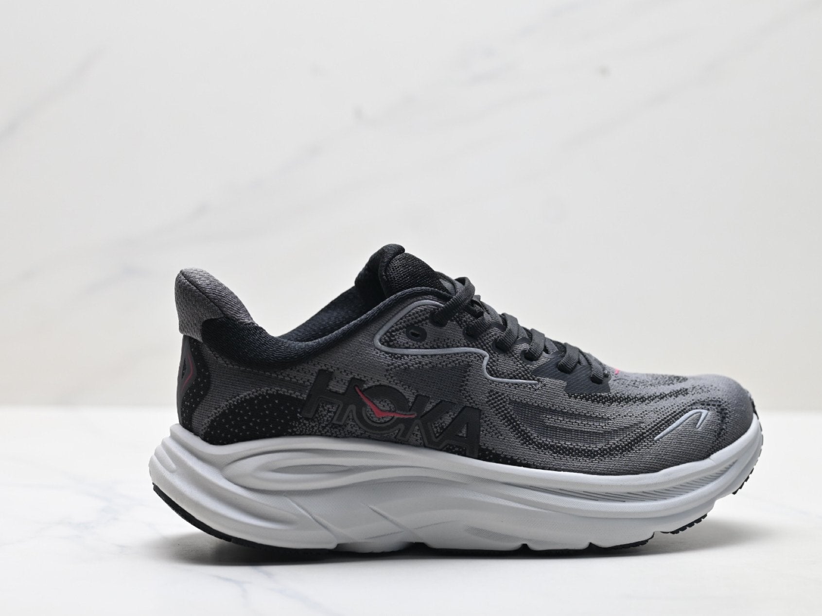 HOKA Clifton 10 Men's Road Running Shoes