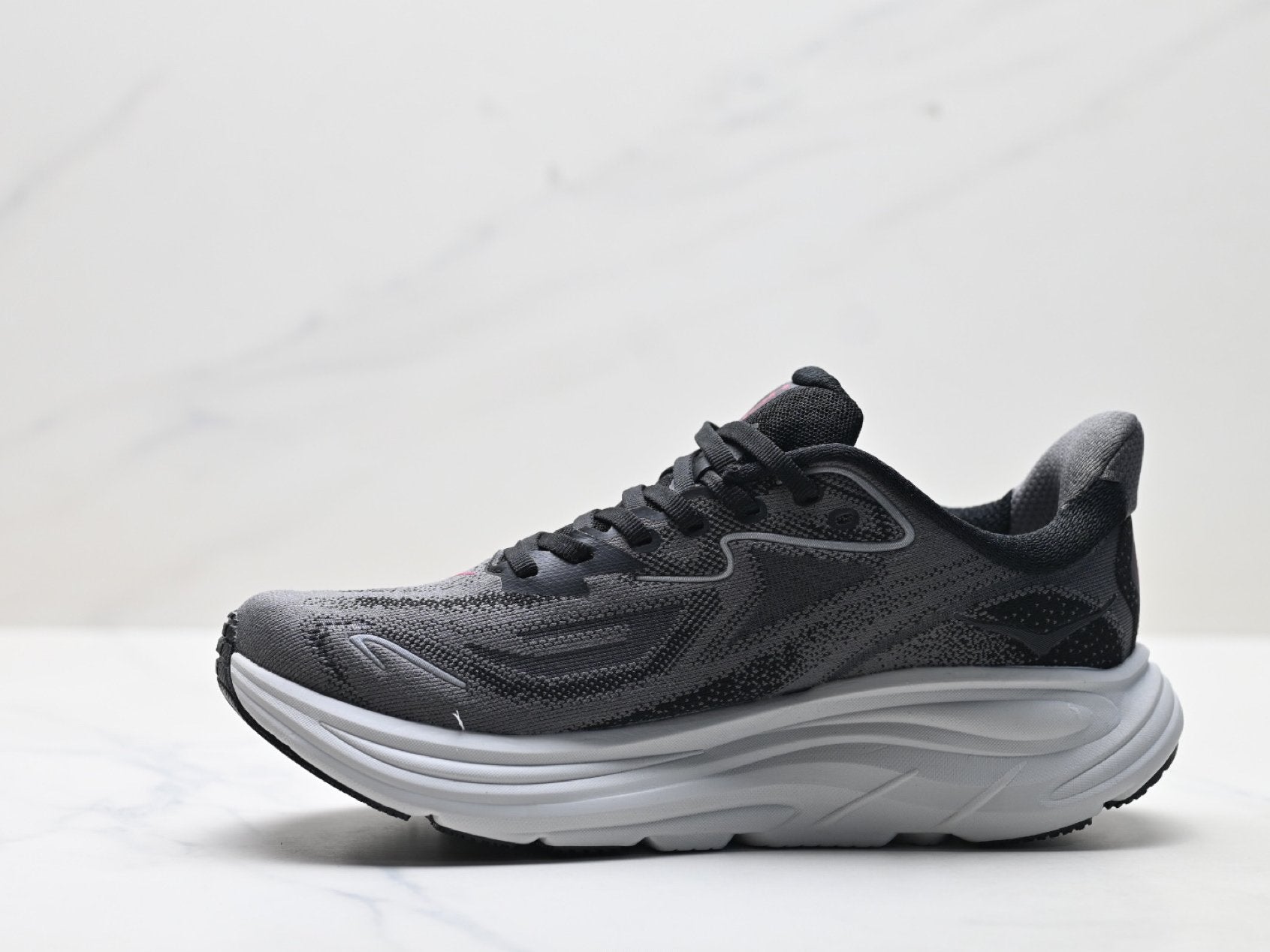 HOKA Clifton 10 Men's Road Running Shoes