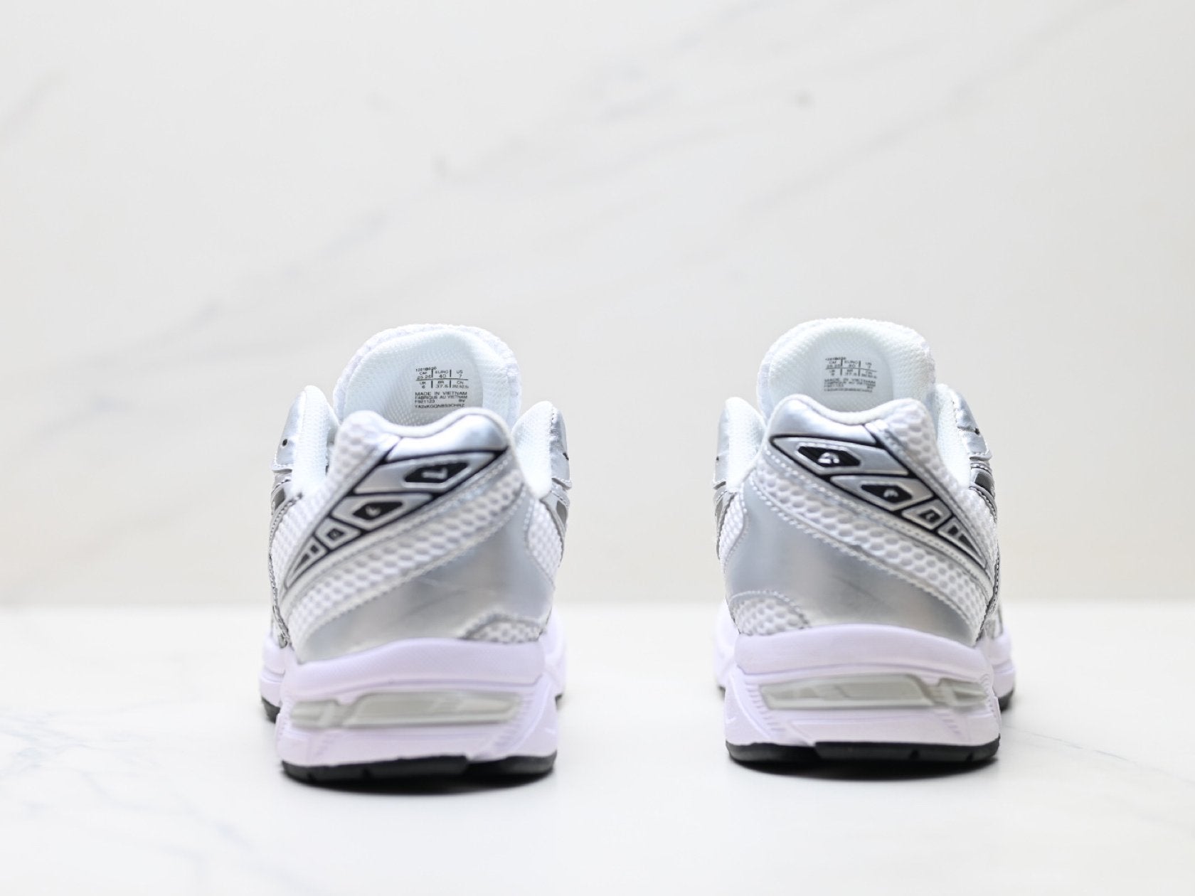 ASICS GEL-1130 Men's SportStyle Trainers