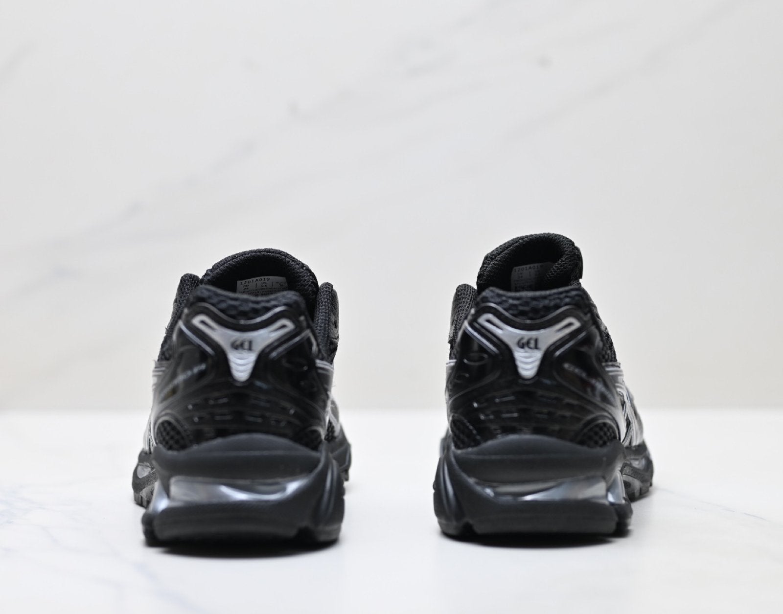 ASICS Gel-Kayano 14 Men's SportStyle Trainers