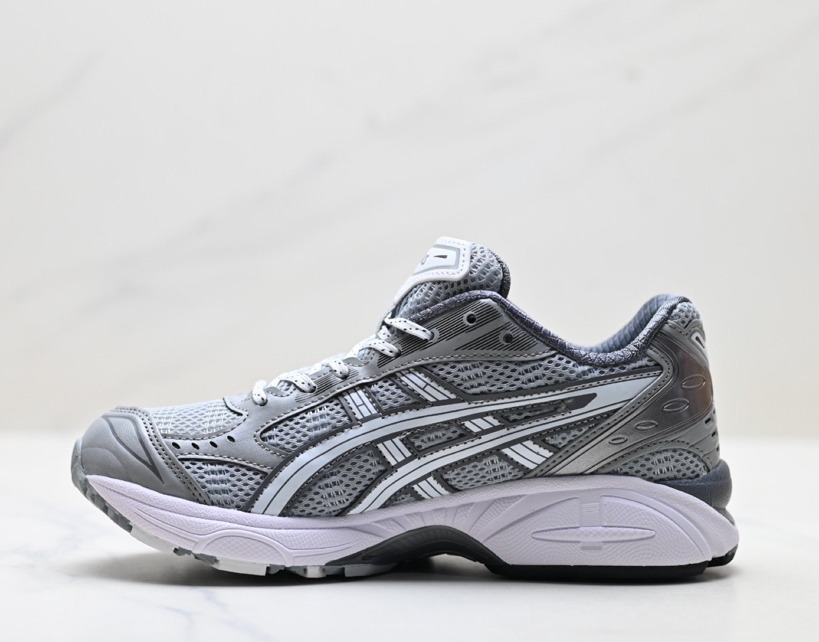 ASICS Gel-Kayano 14 Men's SportStyle Trainers