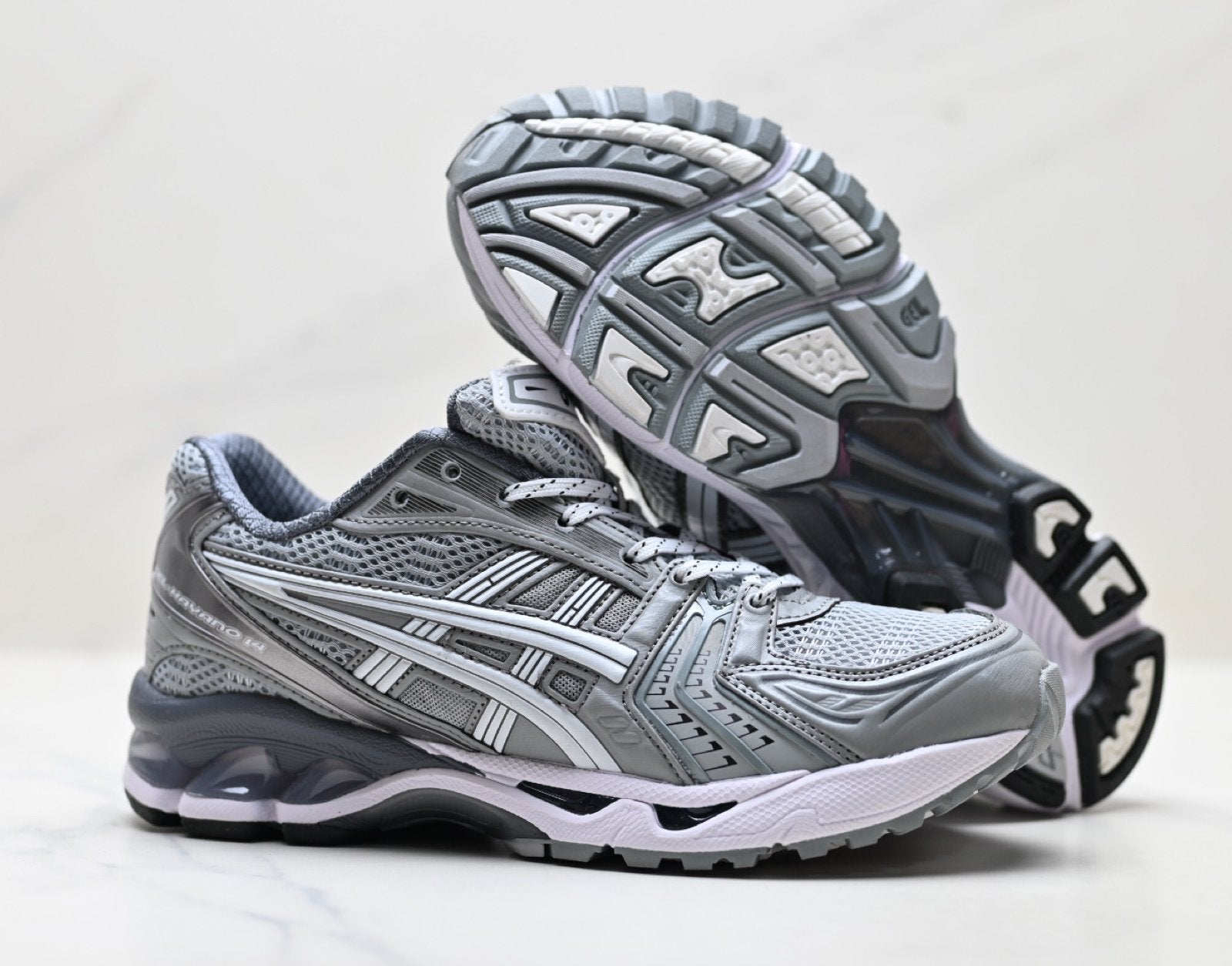ASICS Gel-Kayano 14 Men's SportStyle Trainers