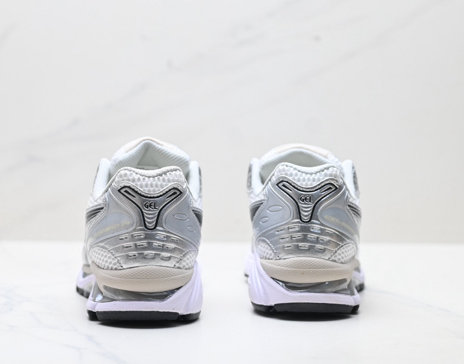ASICS Gel-Kayano 14 Men's SportStyle Trainers