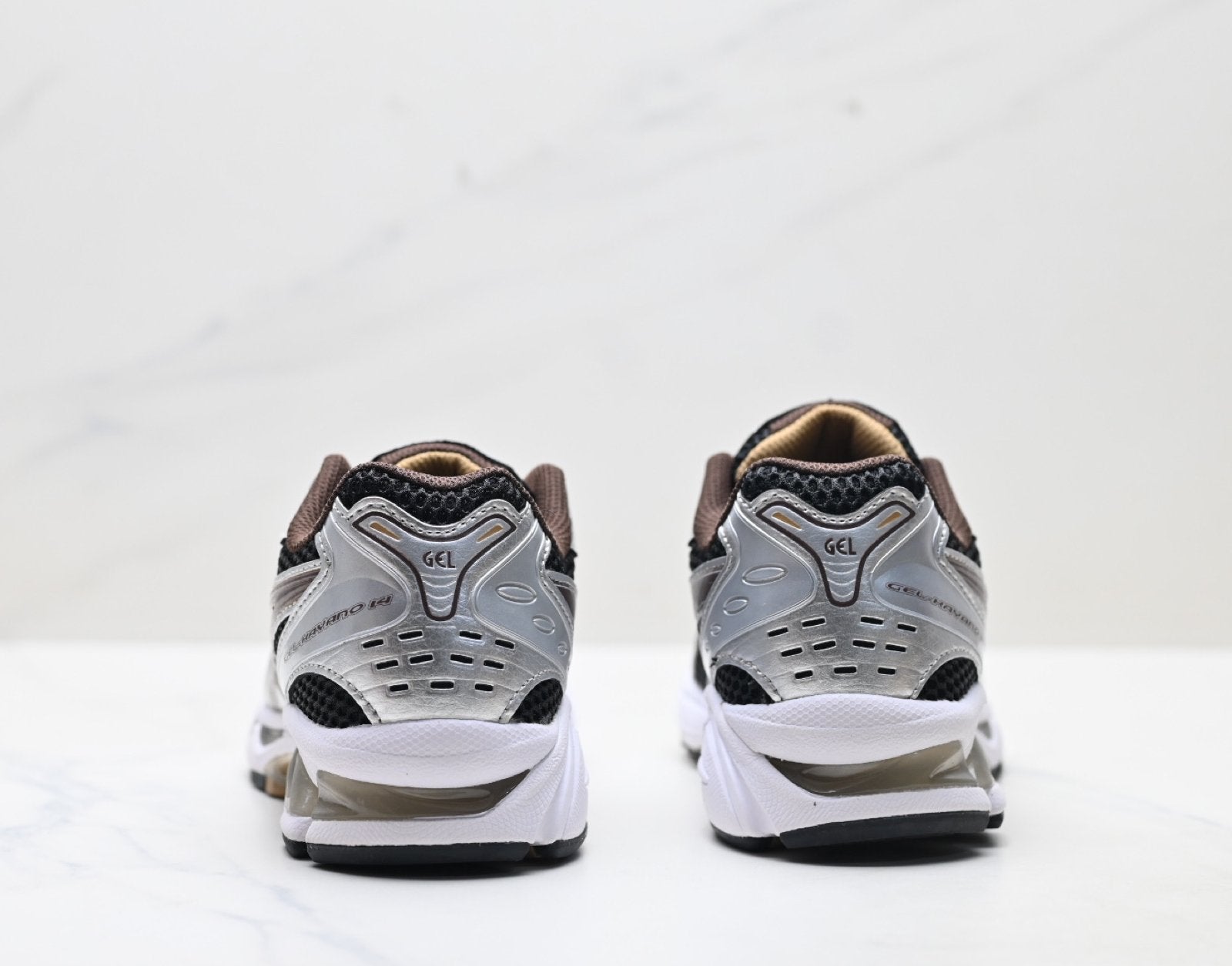 ASICS Gel-Kayano 14 Men's SportStyle Trainers