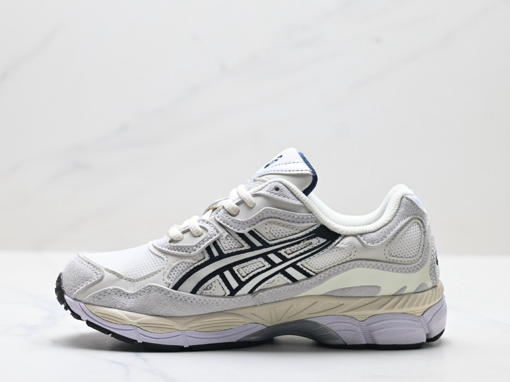 ASICS GEL-NYC Men’s SportStyle Trainers