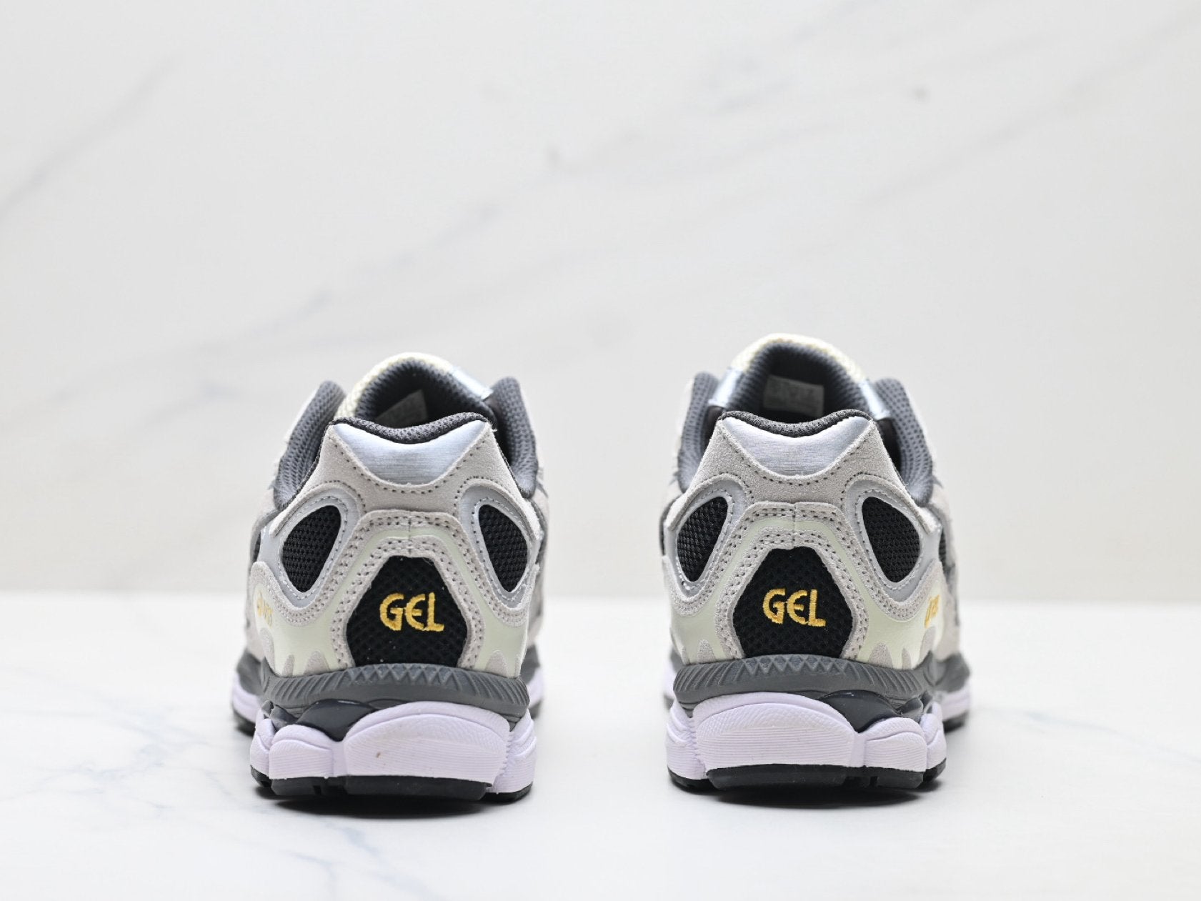 ASICS GEL-NYC Men’s SportStyle Trainers