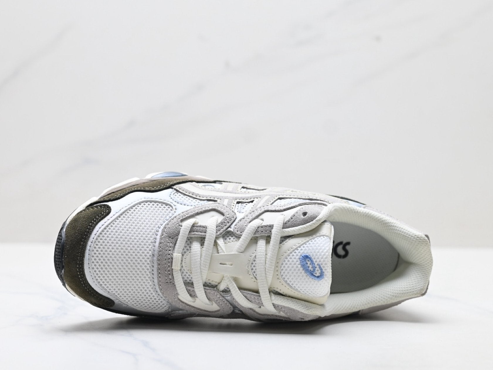 ASICS GEL-NYC Men’s SportStyle Trainers