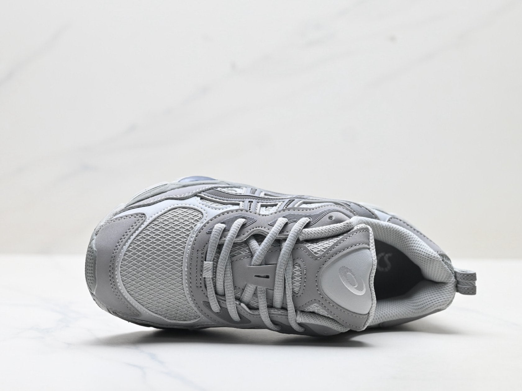ASICS GEL-NYC Men’s SportStyle Trainers