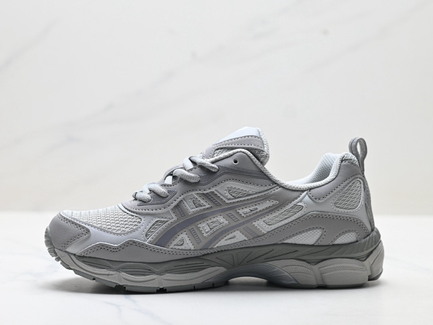 ASICS GEL-NYC Men’s SportStyle Trainers