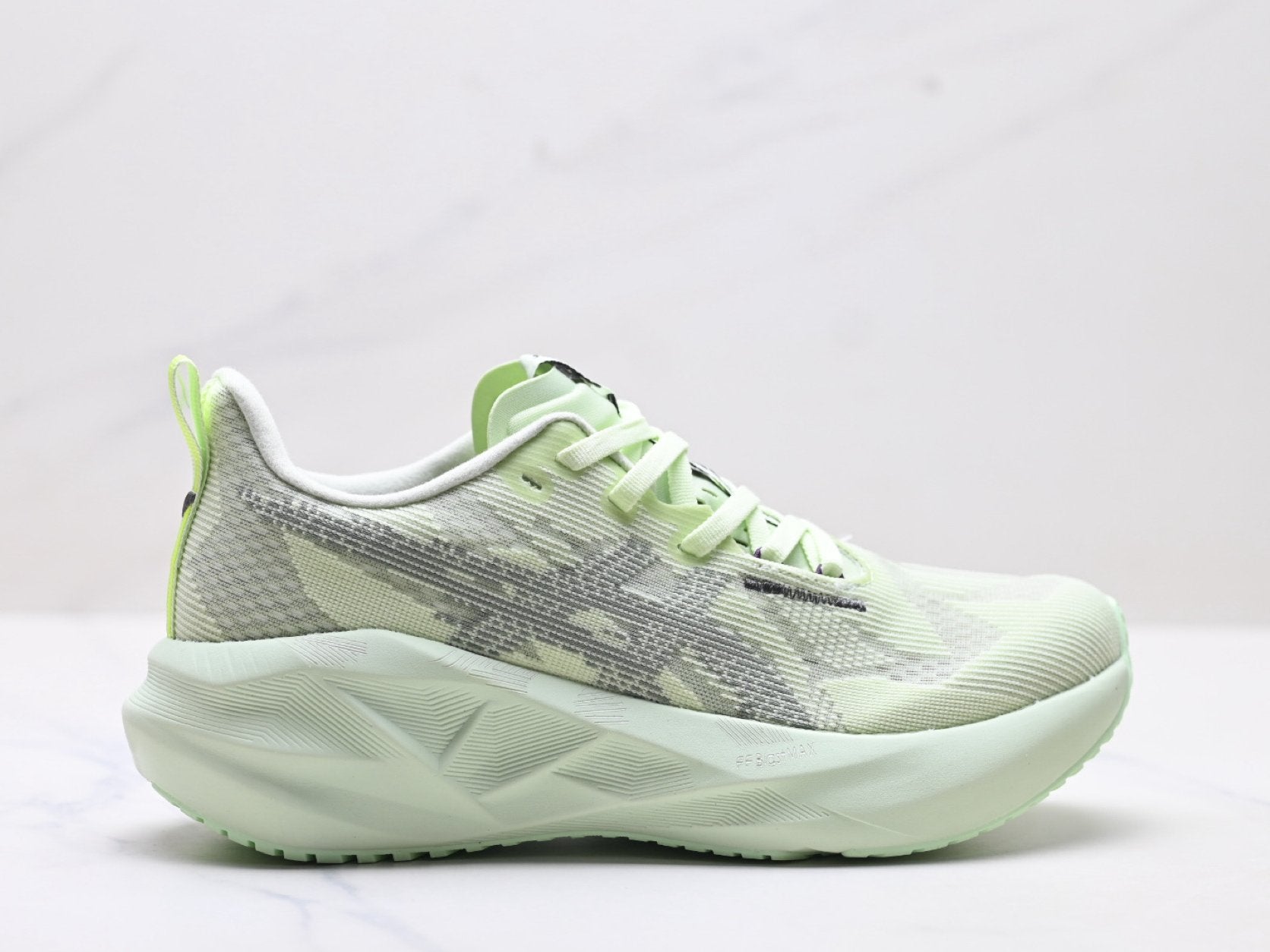 ASICS Novablast 5 Men's Running Shoes