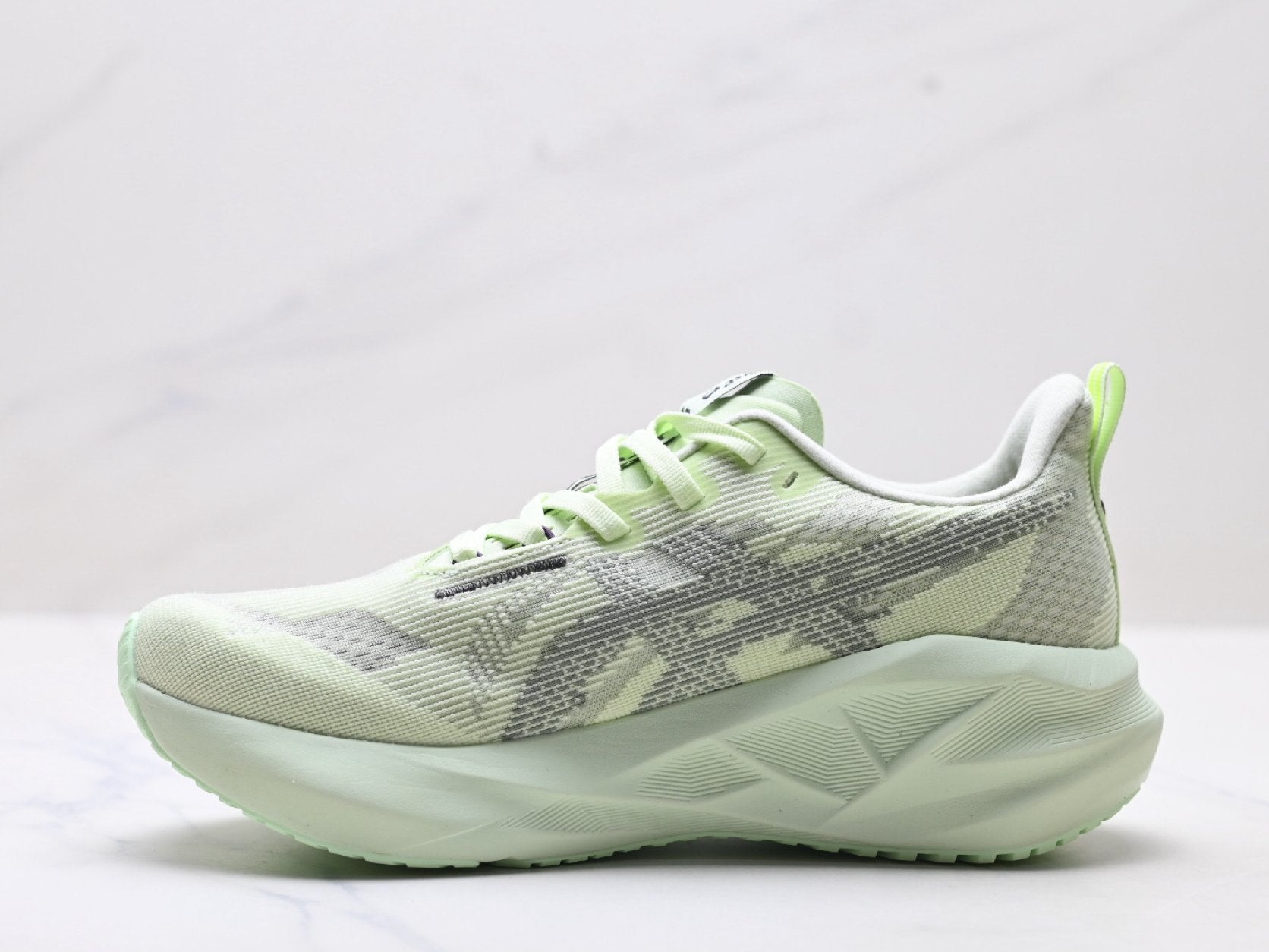ASICS Novablast 5 Men's Running Shoes