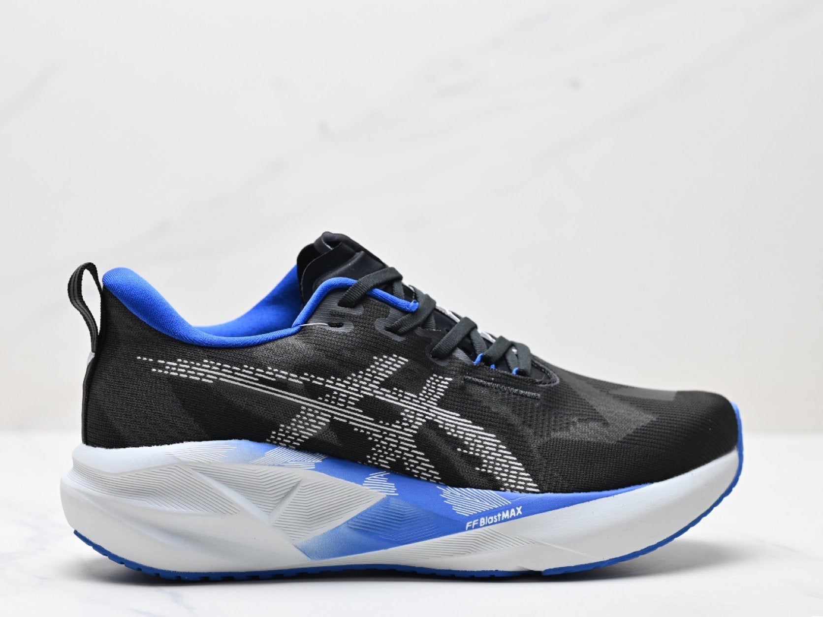 ASICS Novablast 5 Men's Running Shoes