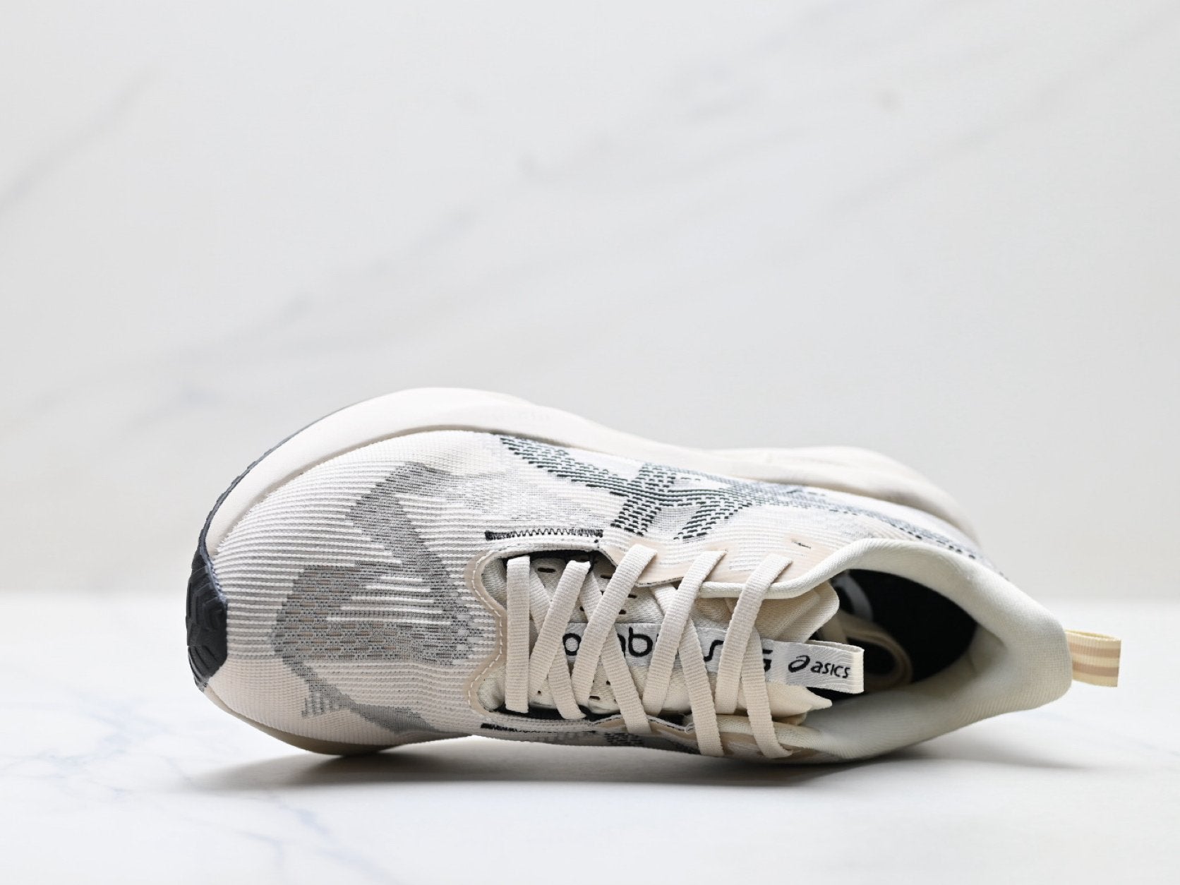 ASICS Novablast 5 Men's Running Shoes